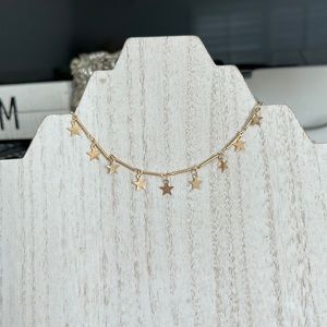 Super cute gold star anklet